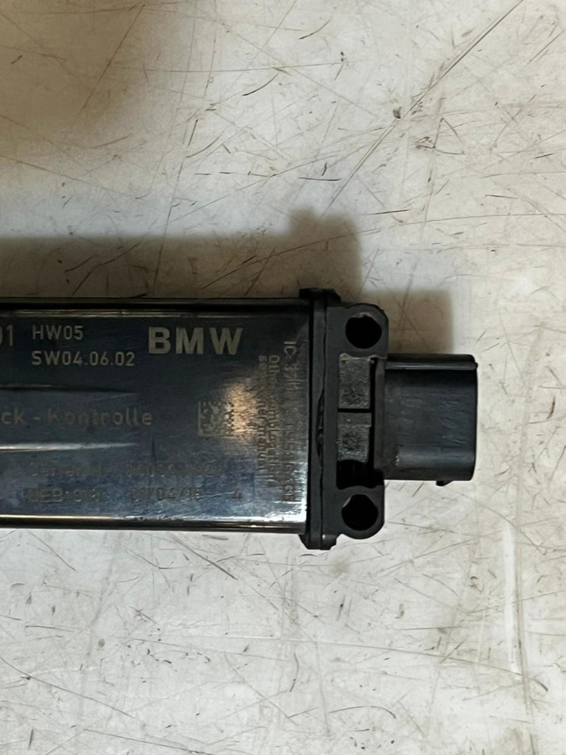 BMW F10 and F26 X4 RDC Tire Pressure Monitoring Control Module 6875773 OEM