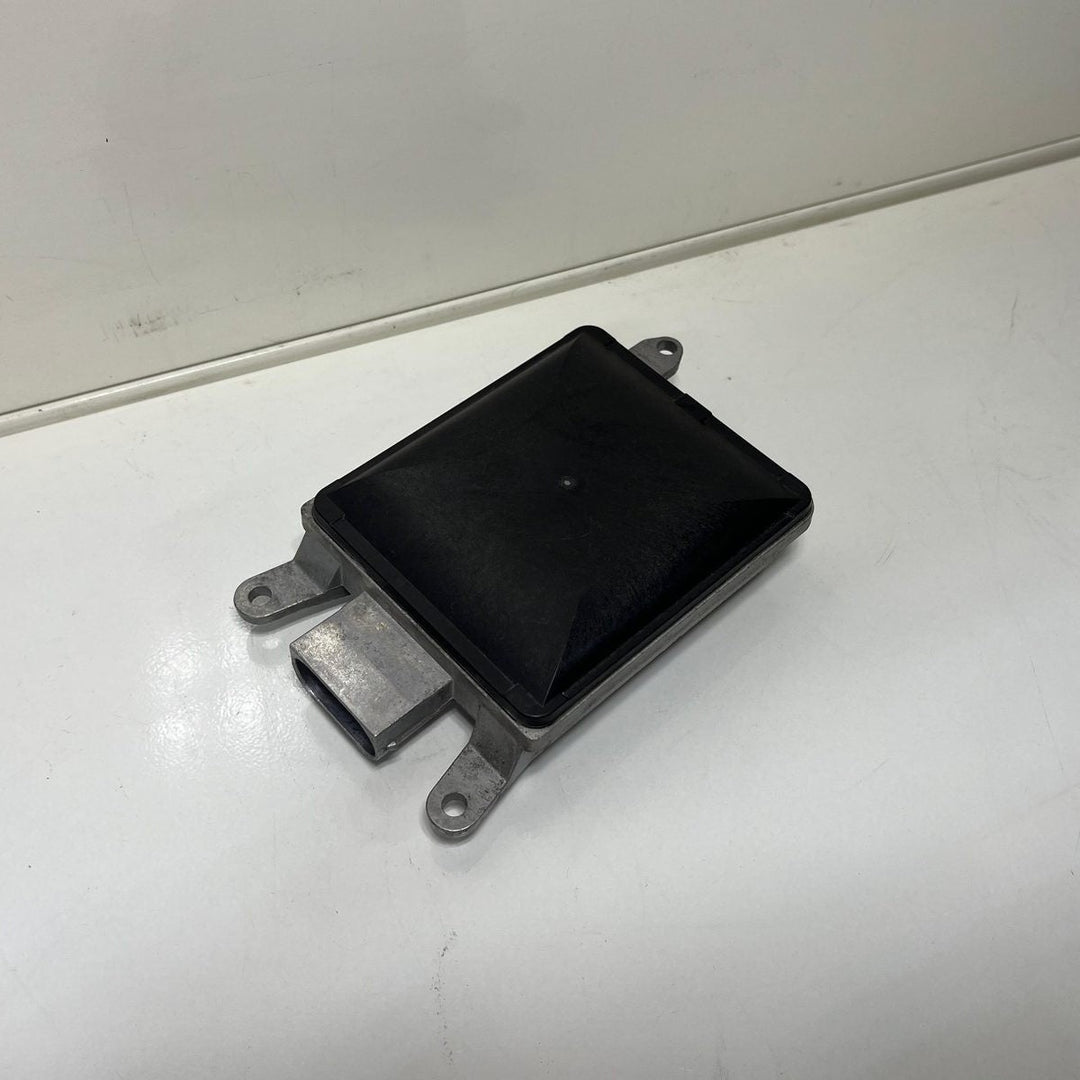 2012-2018 BMW 640i Blind Spot Control Unit 6862476