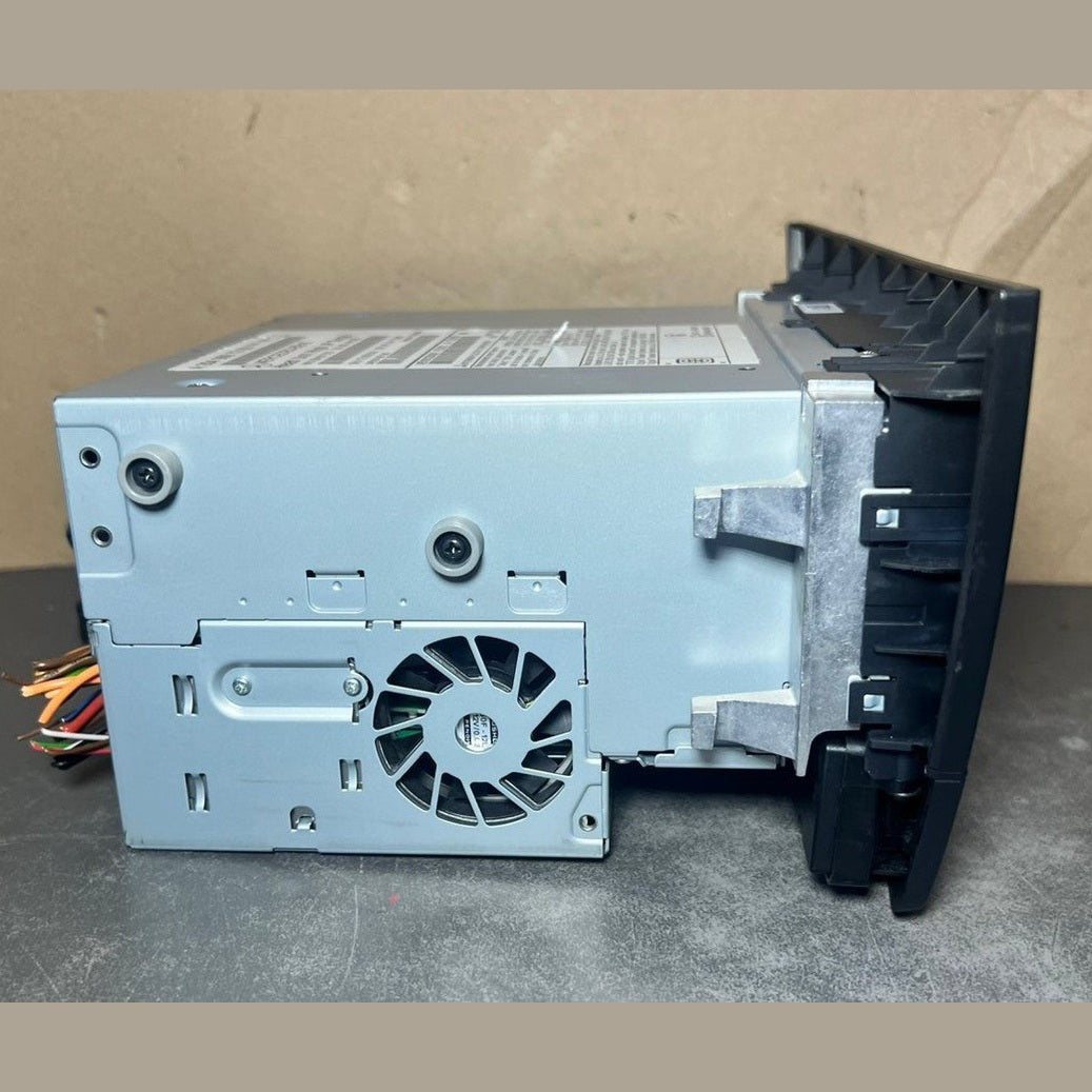 Mercedes W204 Navigation Command Radio Audio Head Unit CD Player A204 9007309