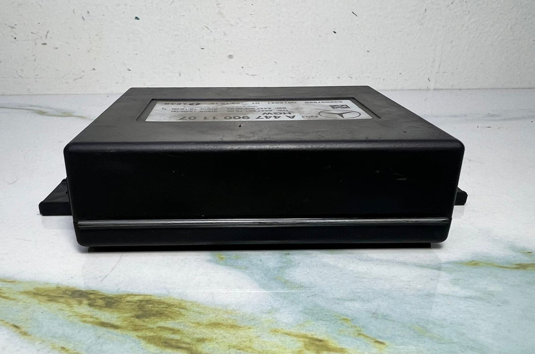 Mercedes W447 V-Class Vito Central Gateway Control Module A447 9001107 OEM