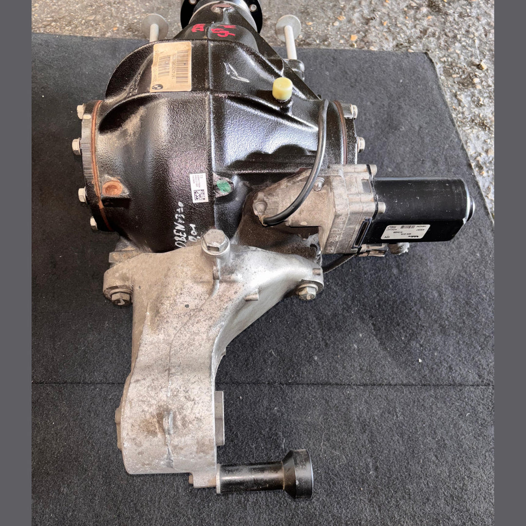 13-18 BMW F06 F10 F12 F13 M5 M6 REAR DIFFERENTIAL CARRIER 3.15 RATIO OEM 81K
 3.15 2284170