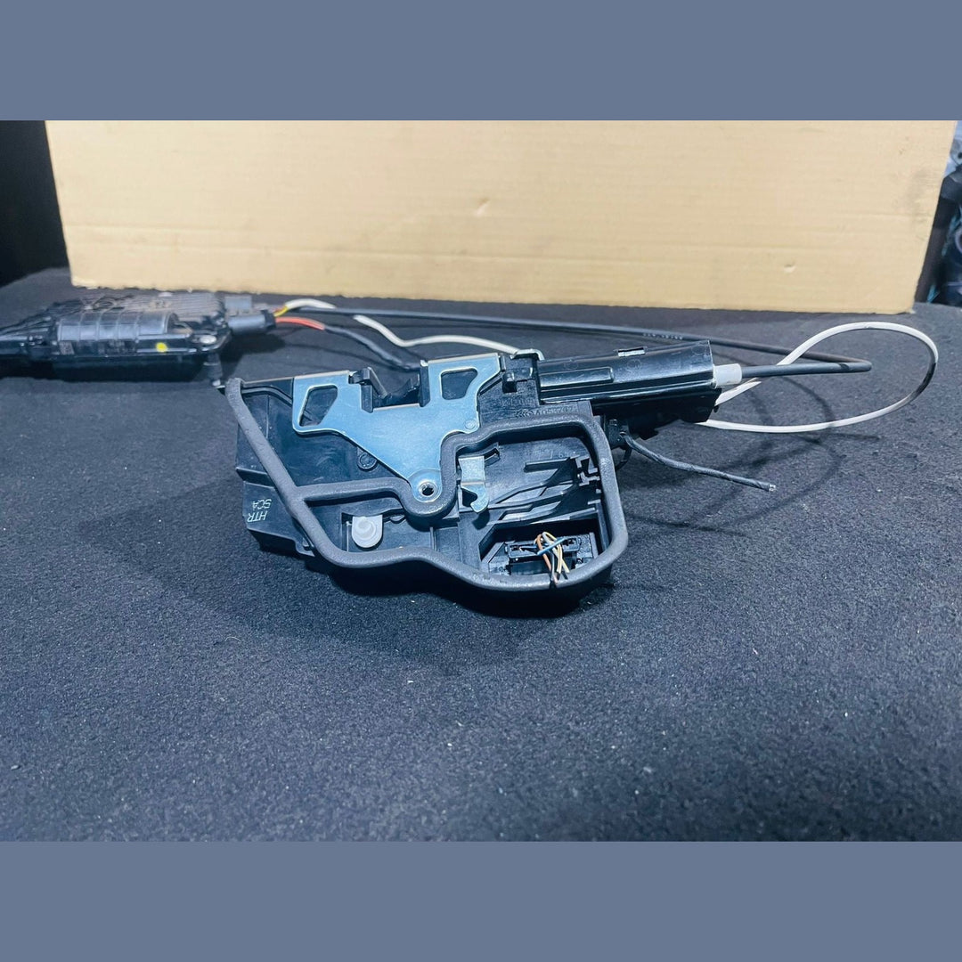 BMW F07 GT 2010-13 OEM Schloss komplett hinten rechts
 7149448