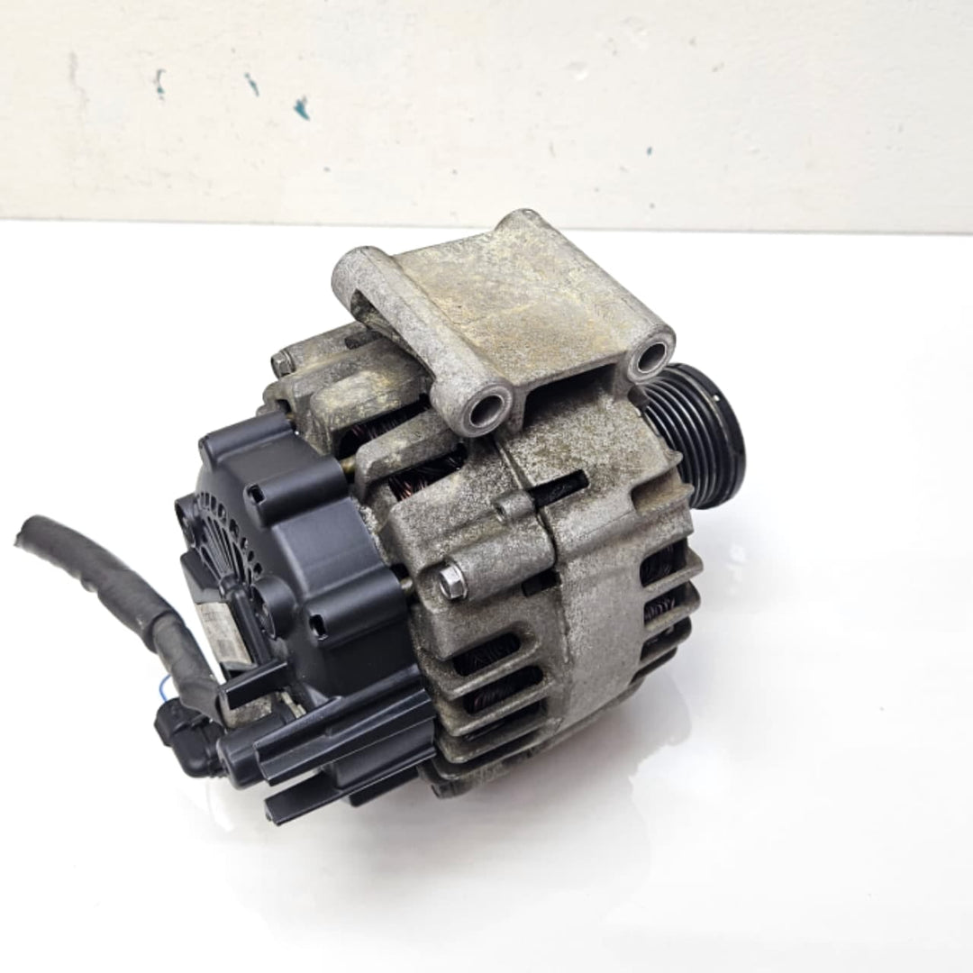 A0009063000-2011-2015 Mercedes-Benz C200 W172 W212 E200 E250 Alternator