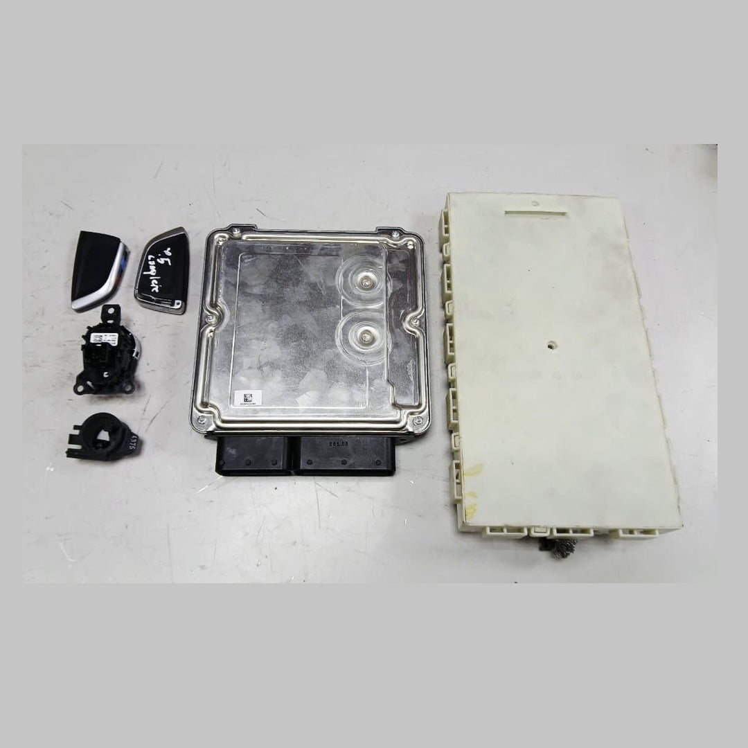 BMW X5 M50dX F15 2015 N57X ENGINE CONTROL UNIT SET DDE 8585384