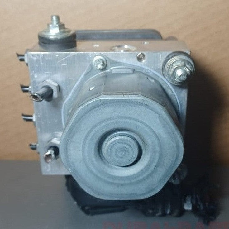 2012-2015 Mercedes Benz W176 CLA ABS Unit Brake Pump A176 4310600 OEM