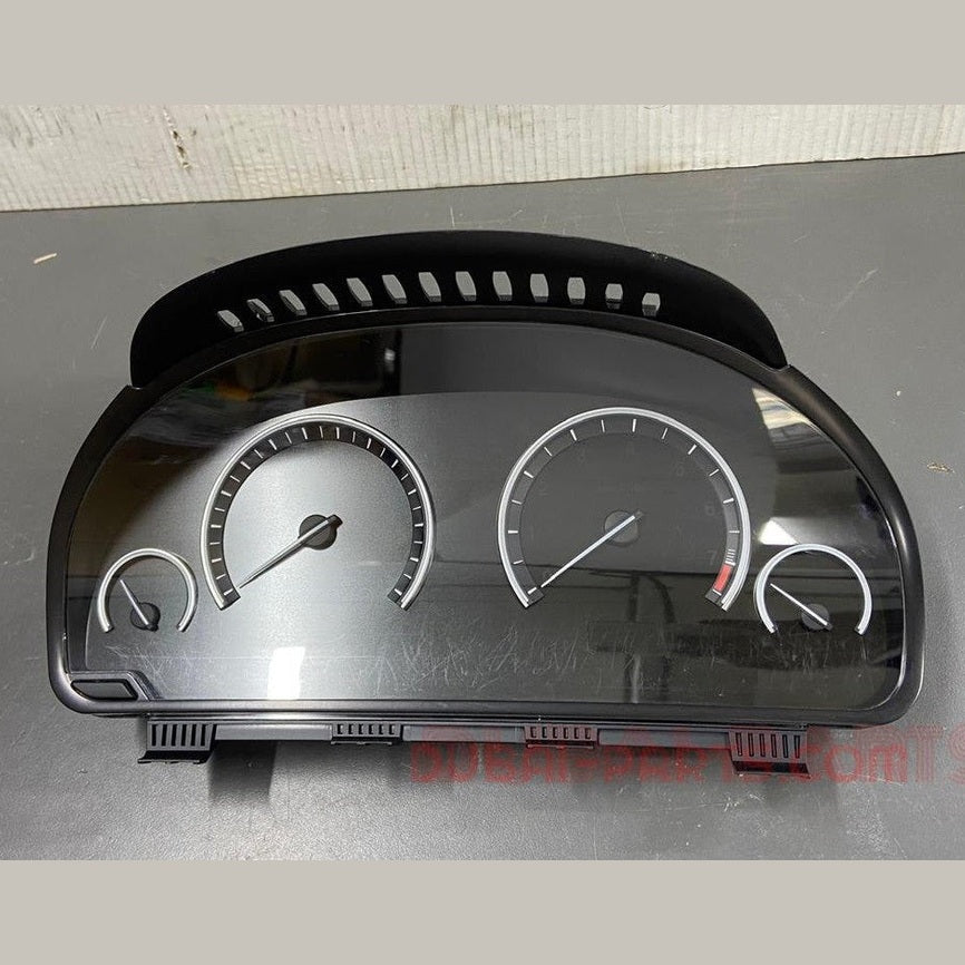 عداد سرعة لوحة العدادات لسيارات BMW F01 F06 F07 F10 F12 - رقم القطعة الأصلية 9214720