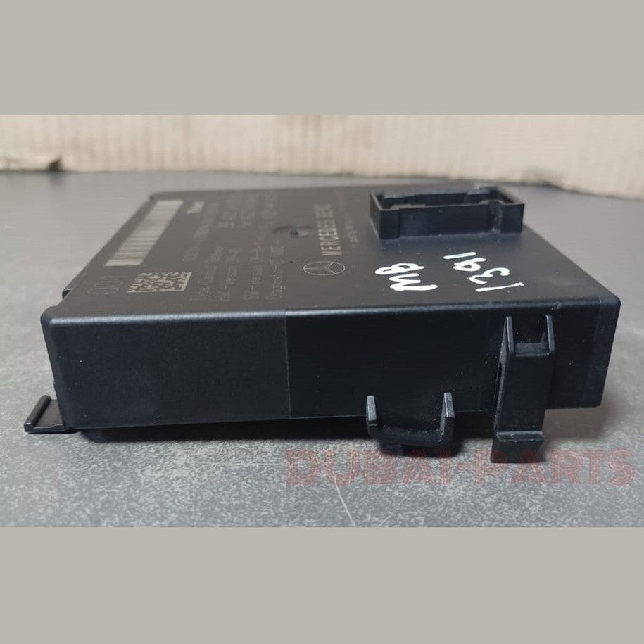 07-13 Mercedes-Benz W221 S550 S63 Central Gateway Control Module A221 5409562 OEM