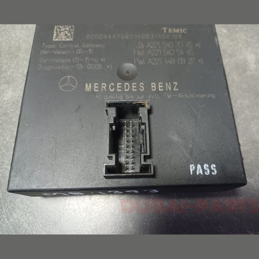 07-13 Mercedes-Benz W221 S550 S63 Central Gateway Control Module A221 5407045 OEM