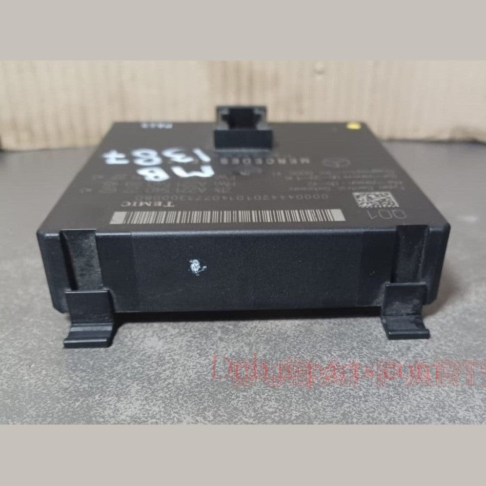 07-13 Mercedes-Benz W221 S550 S63 Zentrales Gateway-Steuergerät A221 5402762 OEM