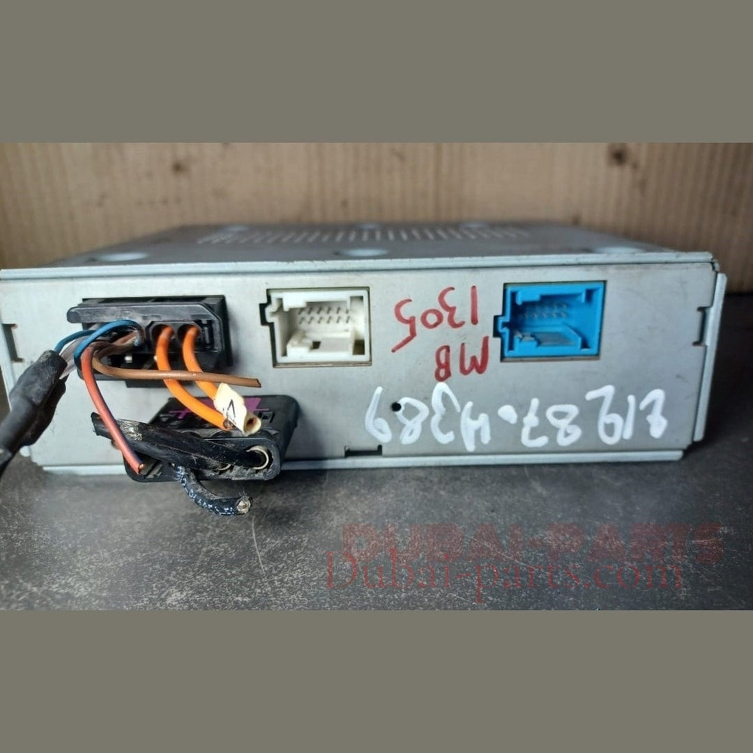 جهاز تحكم رقمي أصلي من مرسيدس-بنز W212 للتحكم في الراديو والتلفزيون، رقم القطعة A212 8704389، أصلي من الشركة المصنعة.
