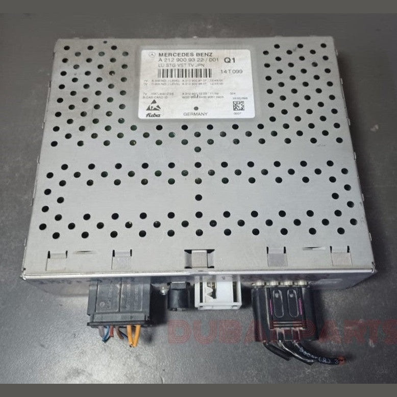جهاز تحكم رقمي أصلي متعدد الوسائط للراديو والتلفزيون من مرسيدس W212، رقم القطعة A212 9009322، أصلي من الشركة المصنعة.
