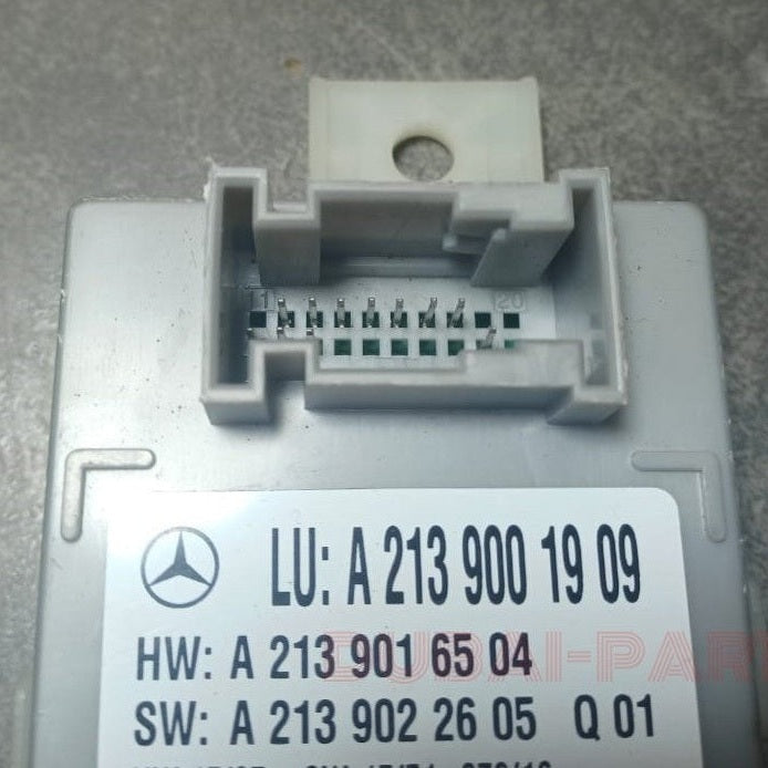 Mercedes-Benz W213 Innenraum-Ambientebeleuchtungs-Steuergerät A213 9001909