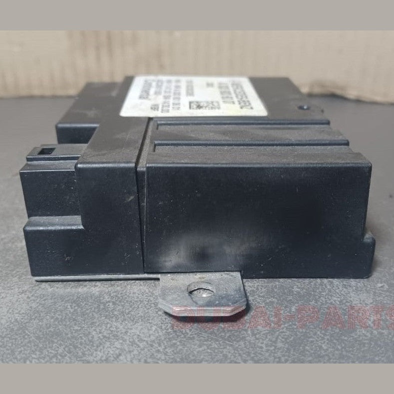 Mercedes-Benz W221 W176 W205 W204 W212 W166 Fuel Pump Control Module A000 9006007 OEM