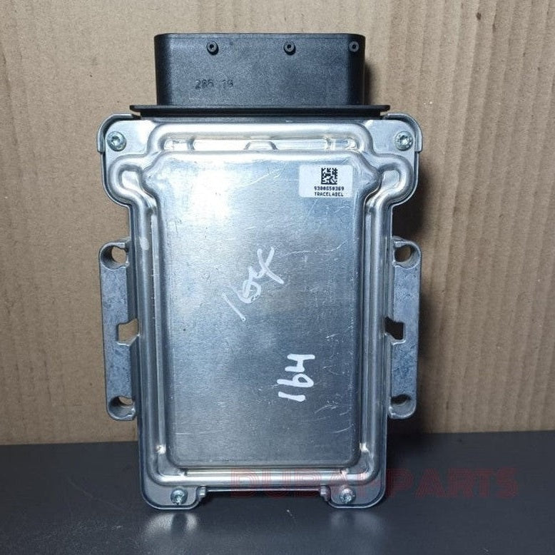 Mercedes-Benz W164 GL320 ML350 Diesel Exhaust Gas Aftertreatment Control Unit A642 9009000 OEM