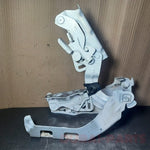 Load image into Gallery viewer, 2015-2020 MERCEDES-BENZ C-CLASS W205 DRIVER/PASSENGER LEFT/RIGHT HOOD HINGE BRACKET WHITE SET