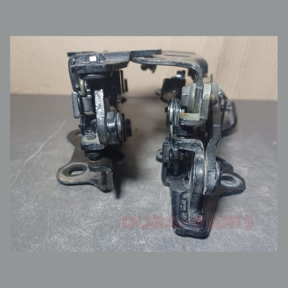 2014-2020 MERCEDES-BENZ S-CLASS FRONT RIGHT & LEFT HOOD HINGE BRACKET SET