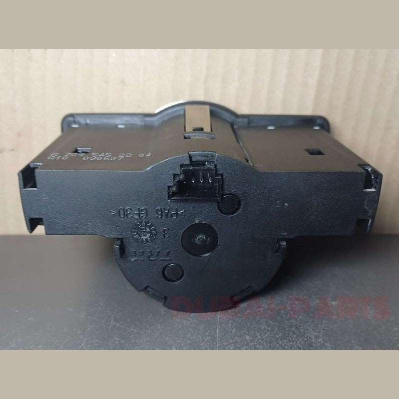 2010-2014 Mercedes-Benz W204 C-Class Headlights Control Switch A204 5452204 OEM
