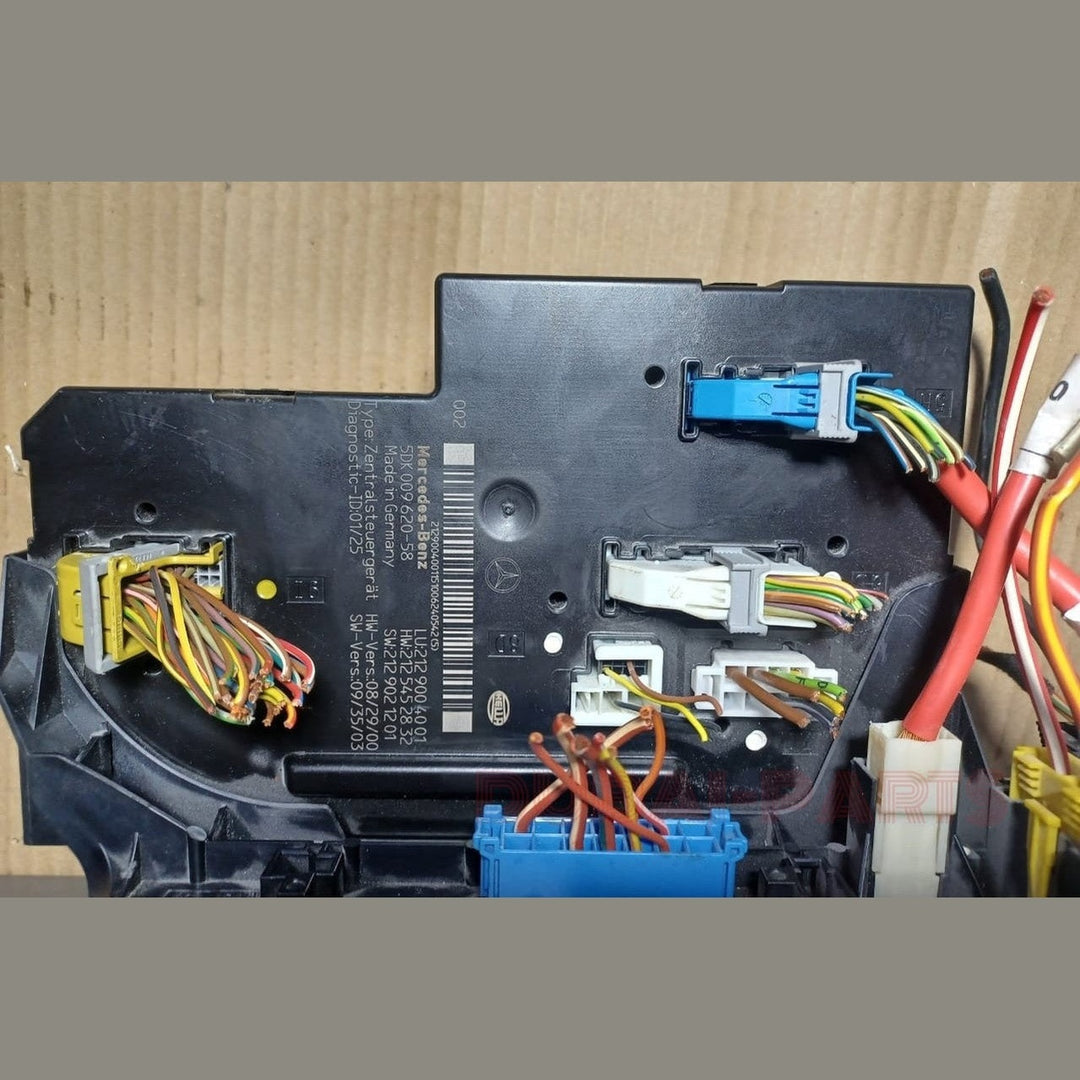2010-2015 Mercedes W212 E350 Rear Fuse Junction Box SAM Relay Control Module A212 9004001 OEM