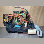 Bild in die Galerieansicht laden, Mercedes-Benz C-Klasse W204 C250 C300 C350 (2010–2014) – Relais- und Sicherungskasten für das hintere SAM-Modul A204 9060205 (OEM)