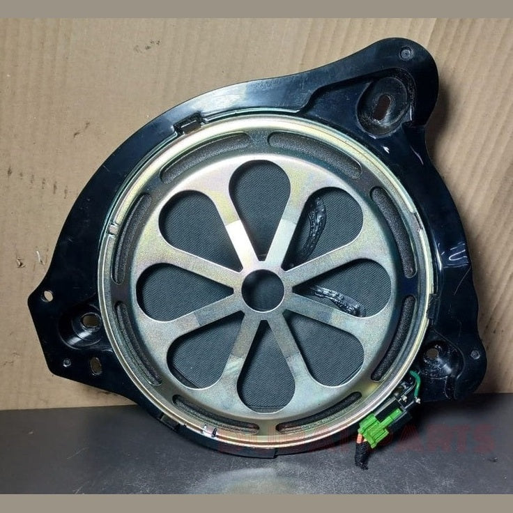 2015-2023 MERCEDES-BENZ C-CLASS W205 FRONT LEFT SIDE DRIVER LOWER WOOFER SPEAKER A205 8201102 OEM