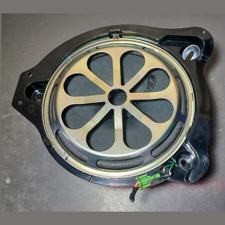 2015-2023 MERCEDES-BENZ C-CLASS W205 FRONT LEFT SIDE DRIVER LOWER WOOFER SPEAKER A205 8201102 OEM