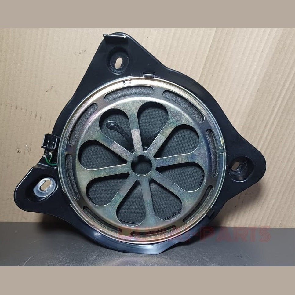 2015-2021 MERCEDES-BENZ C-CLASS W205 DASH LEFT SIDE WOOFER SPEAKER OEM A205 8201202