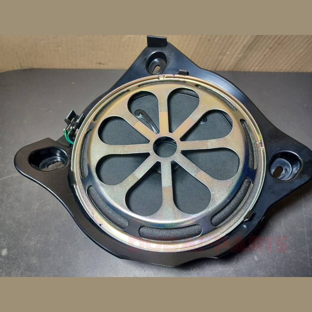 2015-2021 MERCEDES-BENZ C-CLASS W205 DASH LEFT SIDE WOOFER SPEAKER OEM A205 8201202