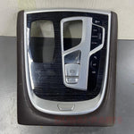 Bild in die Galerieansicht laden, Original BMW 7er G11 G12 Armaturenbrett-Mittelkonsolen-Verkleidung 9321366 (Gebrauchtteil)