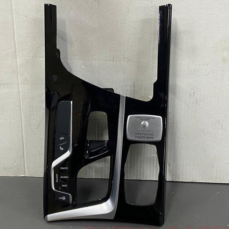OEM BMW 5 SER G30 G31 G32 INTERIOR CENTRE CONSOLE TRIM PIANO BLACK RHD 8071621 USED ITEM