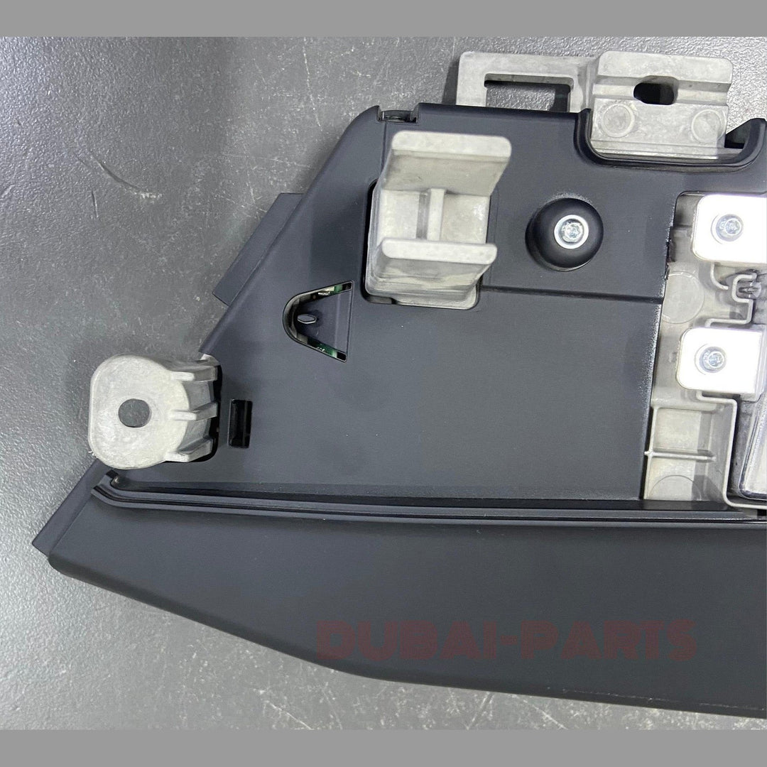 شاشة عرض معلومات الوسائط والملاحة الأصلية لسيارات BMW X5 G05 و X6 G06 40i موديل 2020، رقم القطعة 8736093، مستعملة