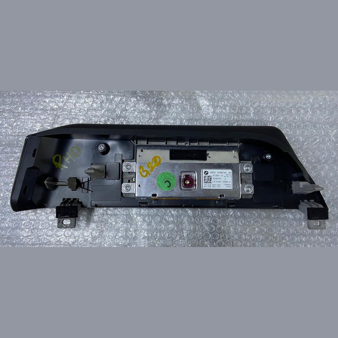 BMW 3 G20 CENTRAL MONITOR DISPLAY SCREEN NAVIGATION 10,25" RHD 8798744 USED
