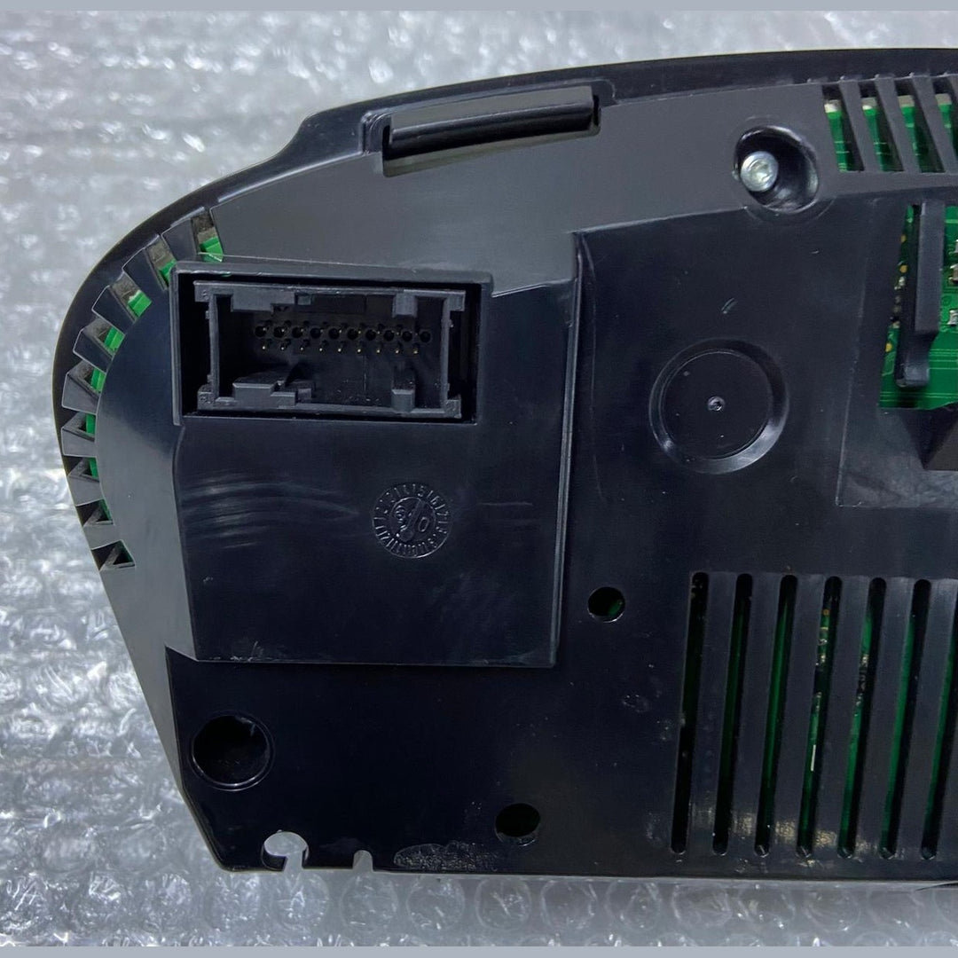 OEM BMW X5 E70 2009 Diesel Speedometer Cockpit Cluster 9218633