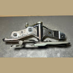 Bild in die Galerieansicht laden, 2007-2013 Mercedes-Benz S-Klasse W221 Motorhaubenscharnier vorne links A221 8800428