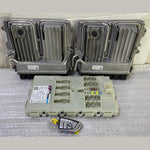 Load image into Gallery viewer, OEM BMW N74 G12 ENGINE CONTROL UNIT DOUBLE ECU SET DME 8489448 BOSCH