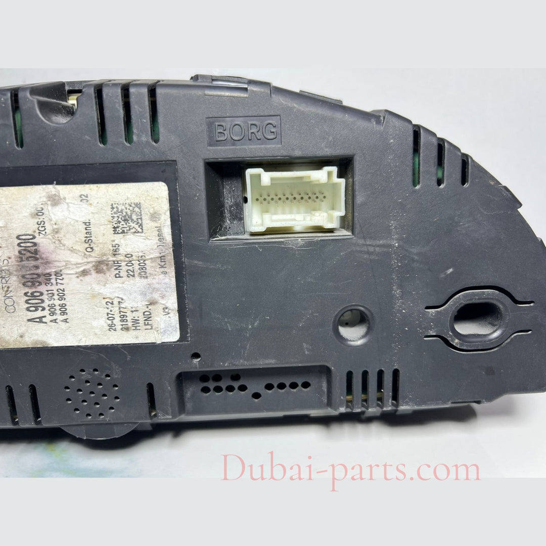 06-14 Mercedes-Benz W906 Vito Instrument Cluster Speedometer A906 9005200 OEM