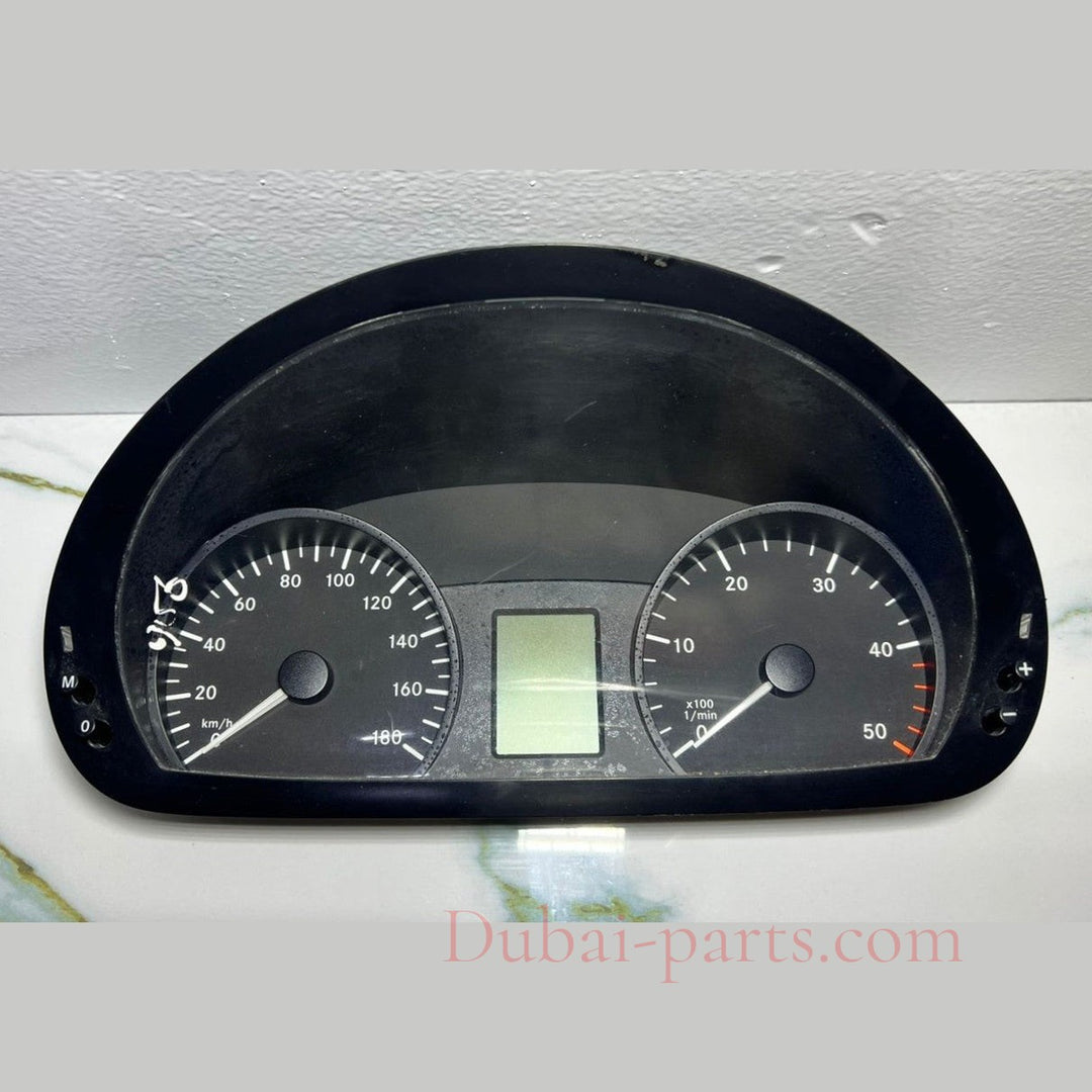 06-14 Mercedes-Benz W906 Vito Instrument Cluster Speedometer A906 9005200 OEM