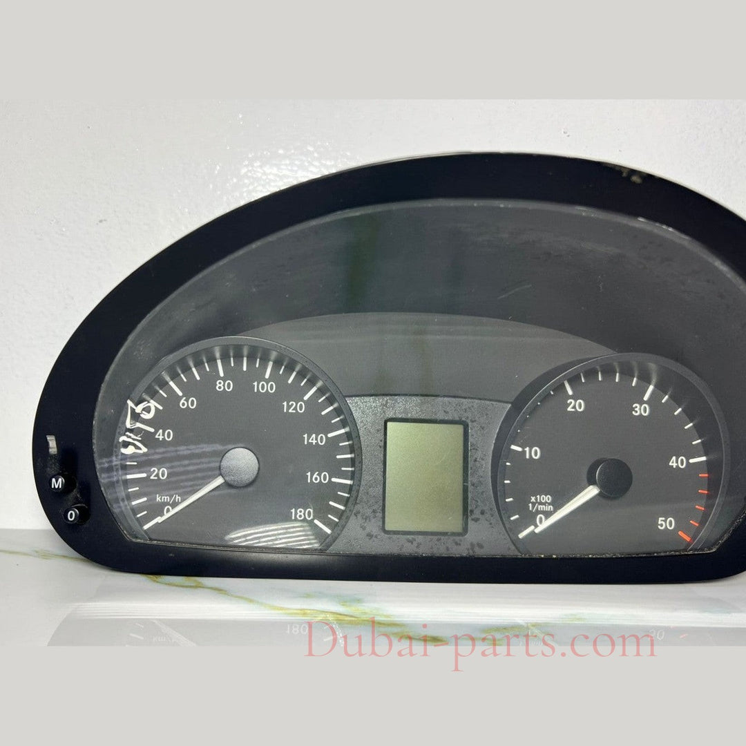 06-14 Mercedes-Benz W906 Vito Instrument Cluster Speedometer A906 9005200 OEM