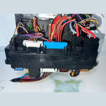Bild in die Galerieansicht laden, 2004-2011 Mercedes W171 SLK AMG Front Fuse Relay SAM Module A171 5451701 OEM