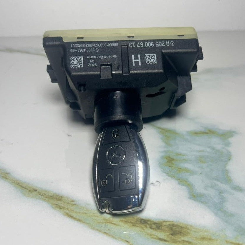 14-18 Mercedes W205 C-Class Ignition Switch Module Unit W/key A205 9006713 OEM