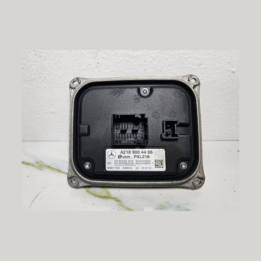 15-20 Mercedes W218 CLS W205 Headlight Ballast Control Module A218 9004406 OEM