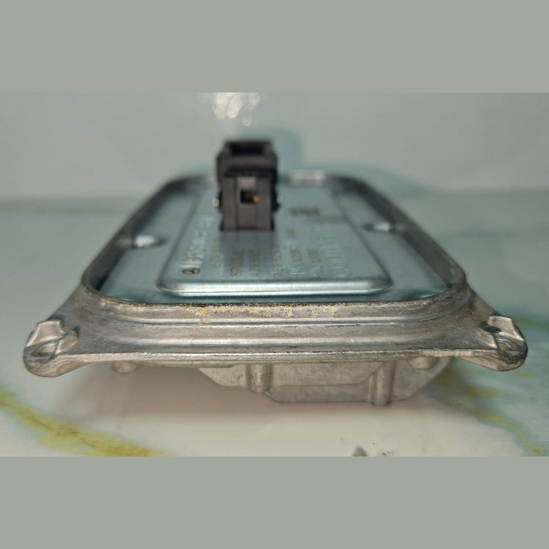 14-18 Mercedes W218 CLS Headlight Ballast Control Module A218 9000406 OEM
