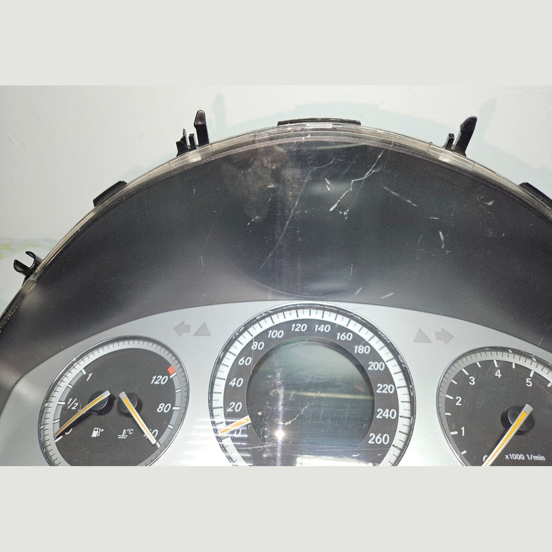 08-12 Mercedes-Benz W204 C-Class Instrument Cluster Speedometer A204 5403748 OEM