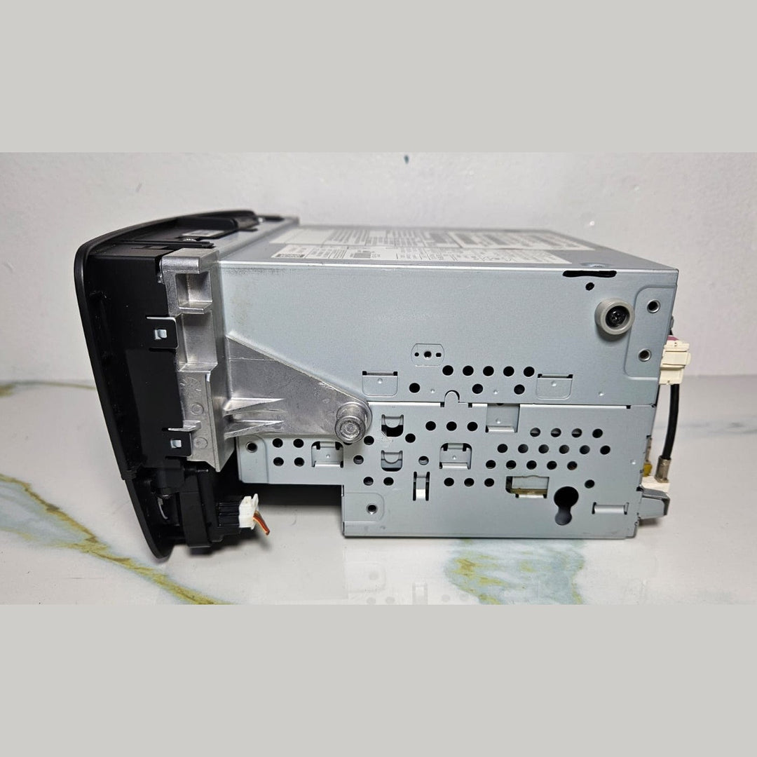 13–16 Mercedes W246 B-Class Radio Audio Head Unit CD Player A246 9001216 OEM
