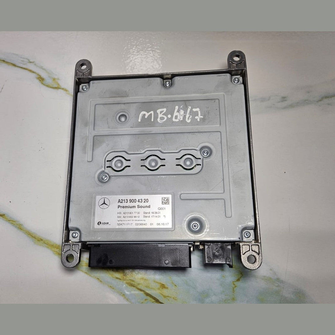 17-20 Mercedes W213 Burmester Lear Sound Amplifier Assembly A213 9004320 OEM