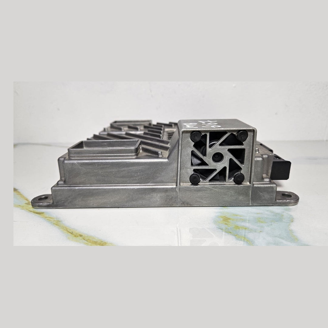 17-20 Mercedes W213 Burmester Lear Sound Amplifier Assembly A213 9004320 OEM