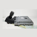 Bild in die Galerieansicht laden, Mercedes CLA ECU Engine Control Module Ignition Key Switch Set A270 9002100 OEM