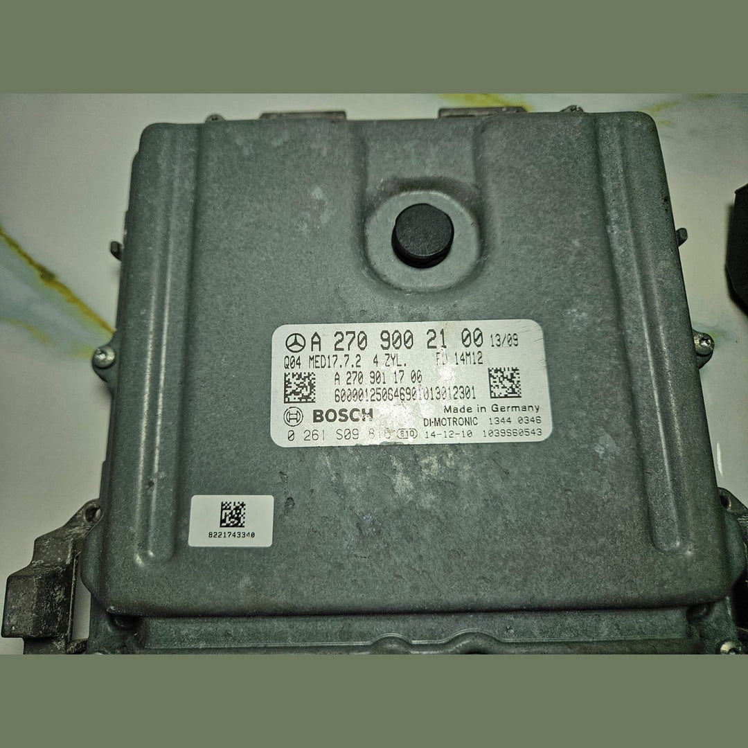 Mercedes CLA ECU Engine Control Module Ignition Key Switch Set A270 9002100 OEM