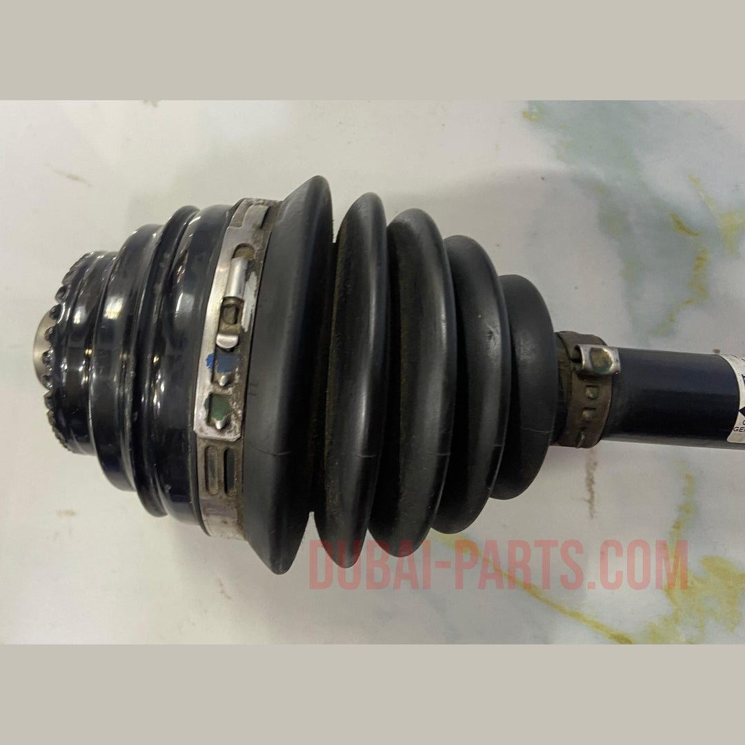 OEM BMW X1 E84 2.0d  N47 XDRIVE DRIVESHAFT FRONT DRIVER RIGHT SIDE 7591682