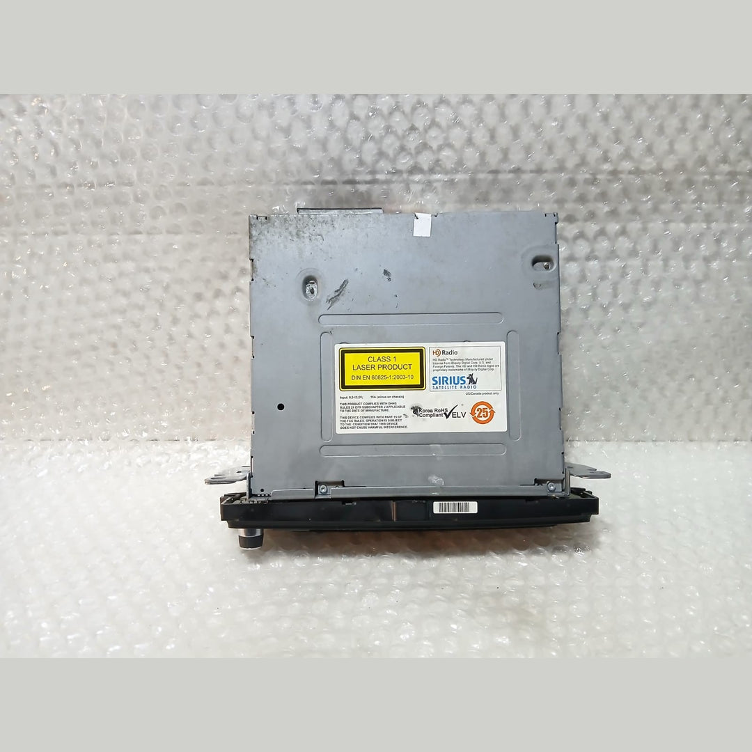BMW E81 E90 E91 E92 E93 RADIO CD NAVIGATION GPS SAT NAV UNIT CIC MID CD38 9258178
