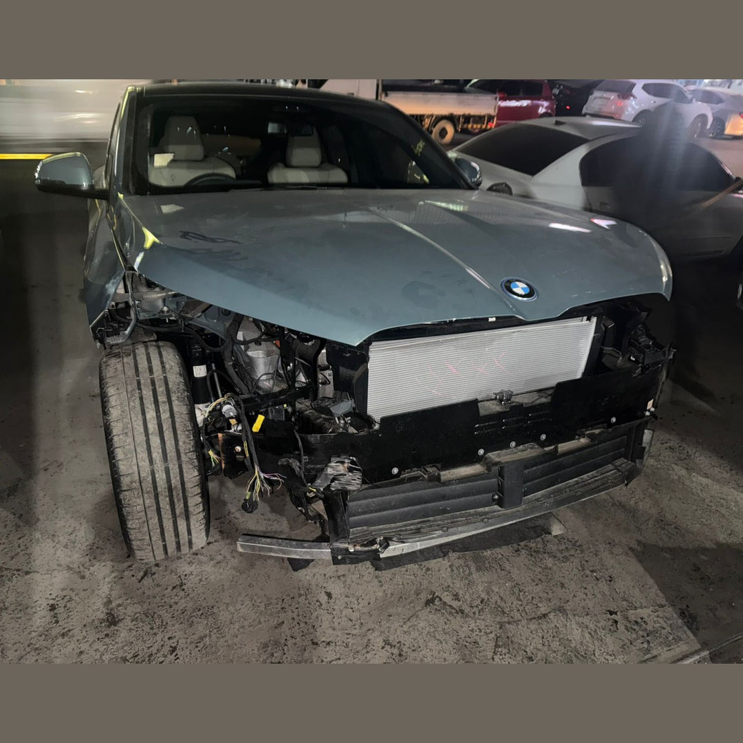 BMW iX2 xDrive30 (RHD) – Baujahr 2026 – Teileträger & Export